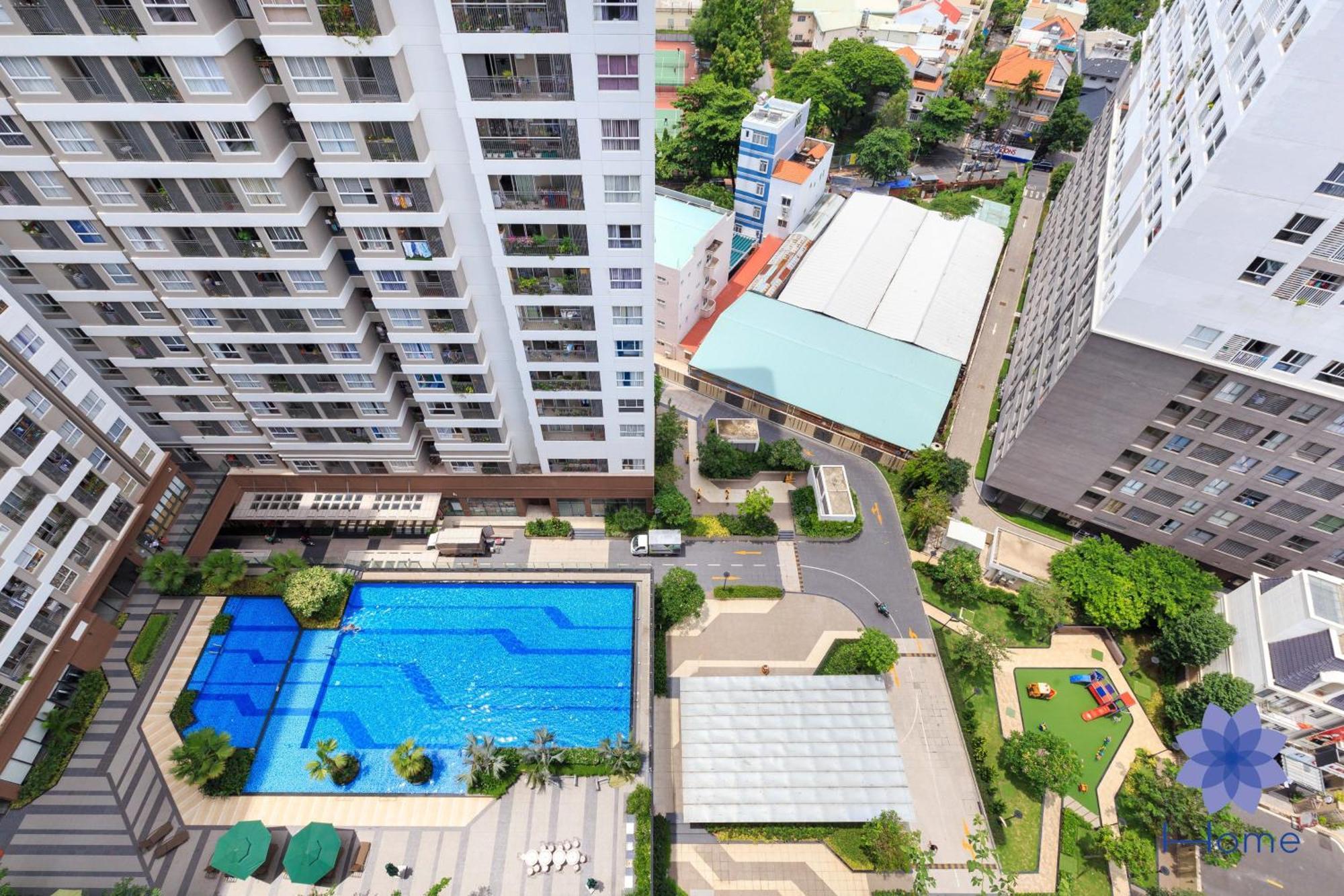 Ihome Furnished Apartments With Free Gym & Pool, Airport Pick-Up Service Хошимин Экстерьер фото